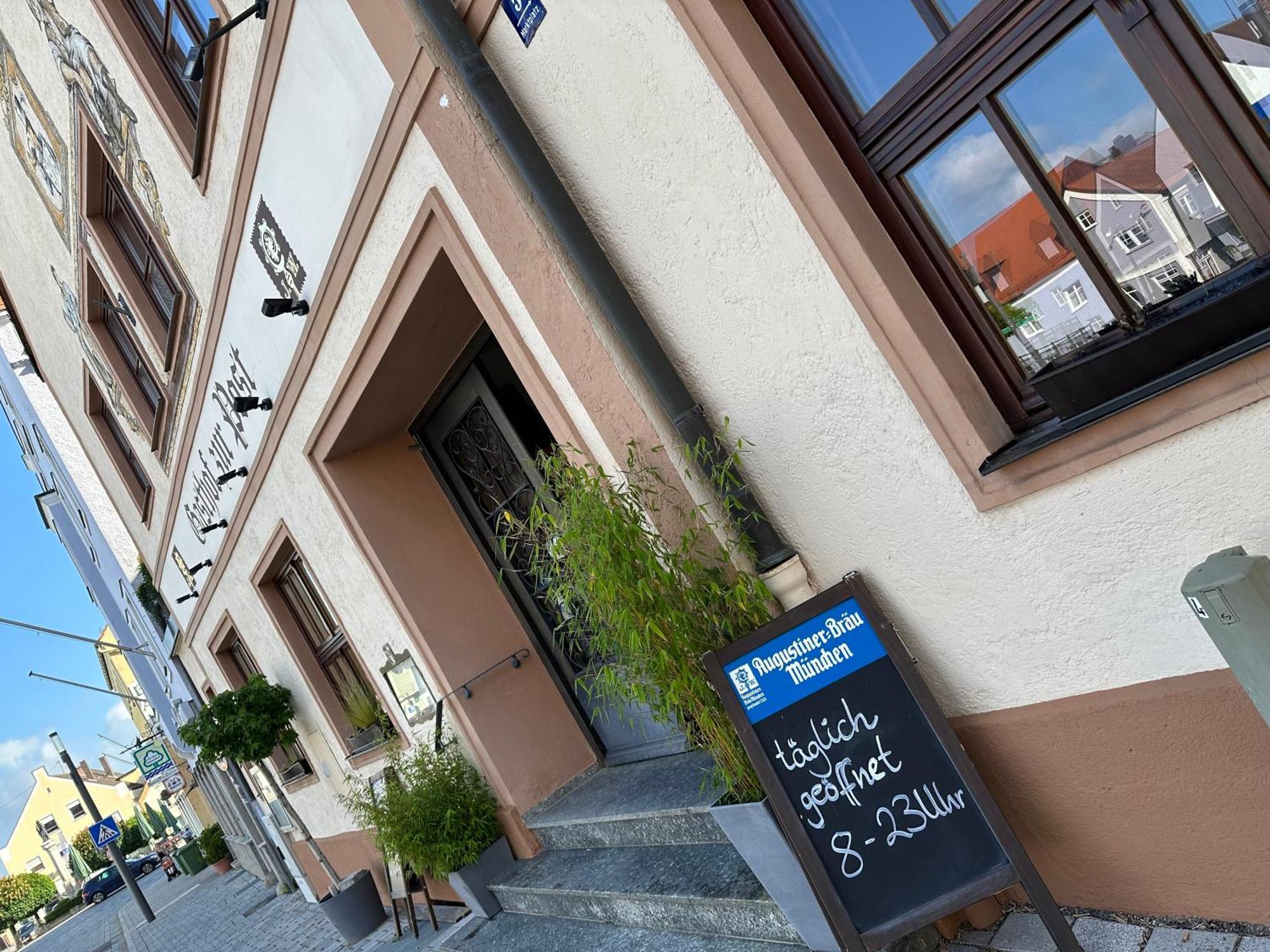 Gasthof Zur Post Wolnzach Bagian luar foto